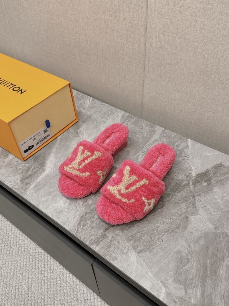 Louis Vuitton Slippers